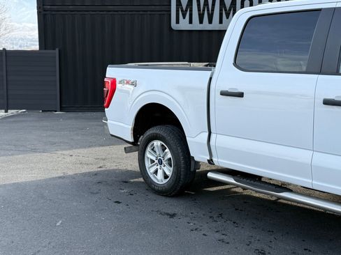 Used 2023 Ford F150 XLT w/ Trailer Tow Package image 5