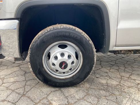 Used 2016 GMC Sierra 3500 4x4 Regular Cab w/ Sierra Convenience Package image 19