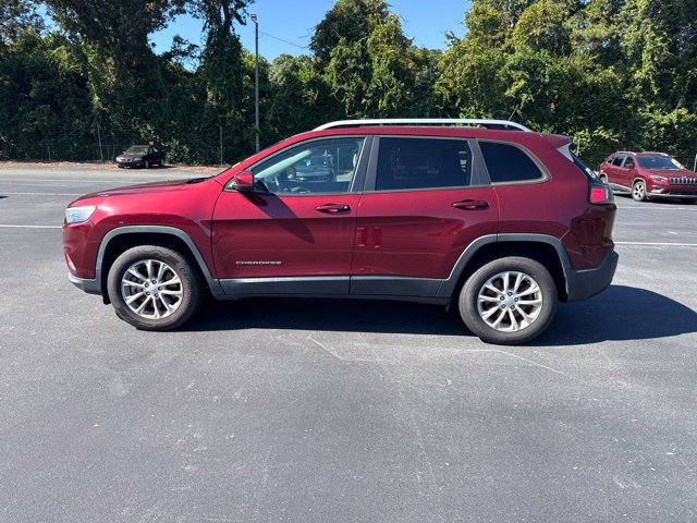 Used 2020 Jeep Cherokee Latitude w/ Cold Weather Group AWD/4WD image 2