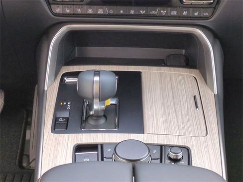 New 2026 MAZDA CX-90 3.3 Turbo w/ Preferred Package image 19