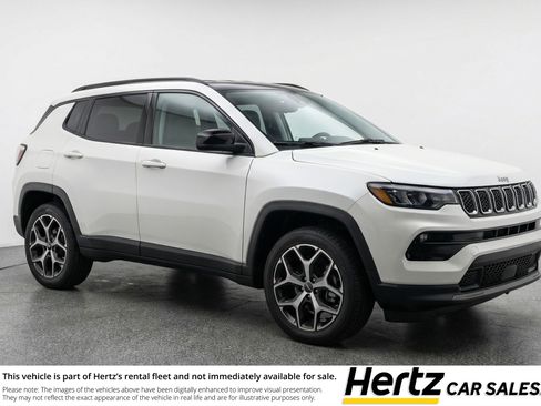 Used 2025 Jeep Compass Limited image 1