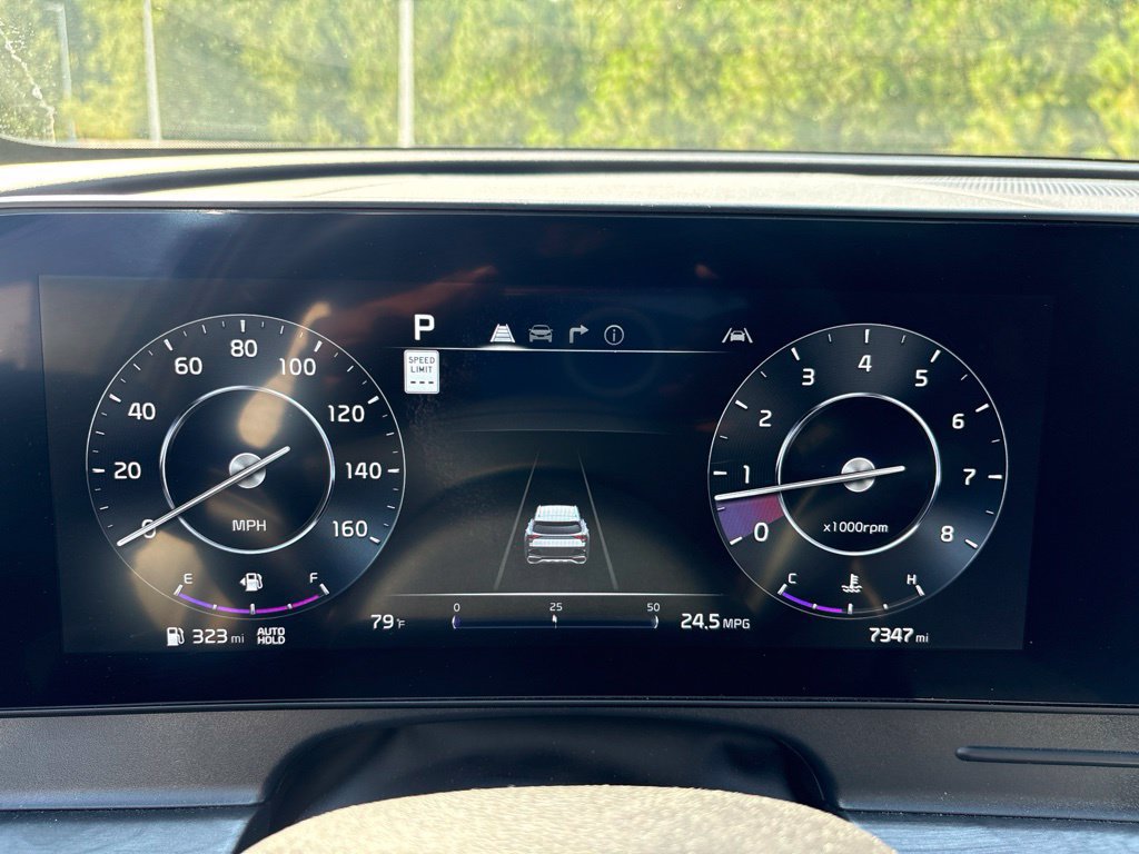 Used 2025 Kia Sportage X-Pro AWD/4WD image 17