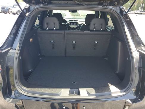 Certified 2023 Chevrolet TrailBlazer RS w/ Convenience Package AWD/4WD image 8