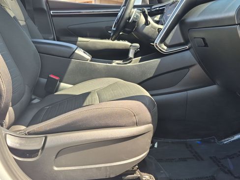 Used 2023 Hyundai Santa Cruz SEL Premium AWD/4WD image 26