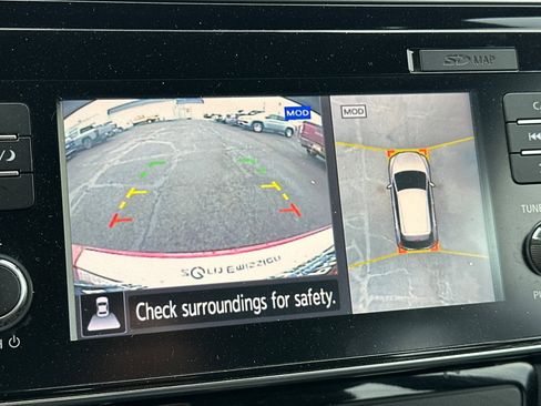 Used 2018 Nissan Leaf SL w/ SL Technology Package image 26