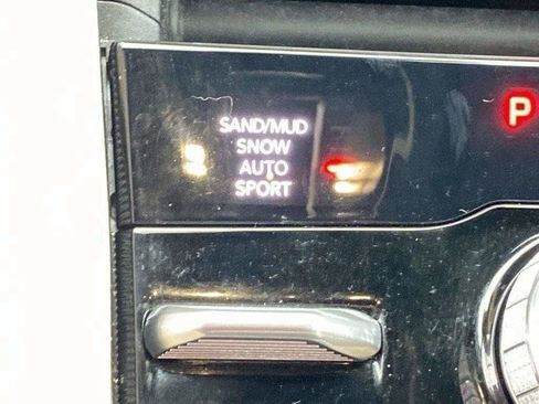 Used 2024 Jeep Grand Cherokee L Limited image 13