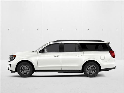 New 2025 Ford Expedition Max Active image 2