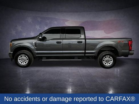 Used 2018 Ford F250 XLT w/ XLT Value Package AWD/4WD image 2