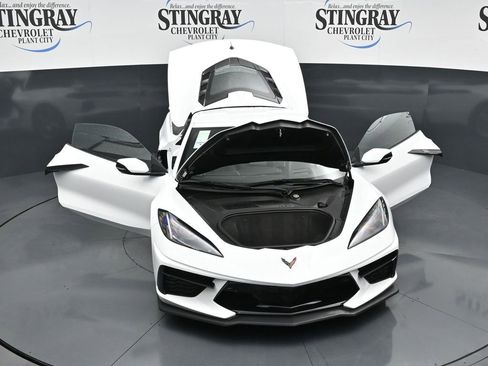 Used 2025 Chevrolet Corvette Stingray Premium Cpe w/ Z51 Performance Package image 25