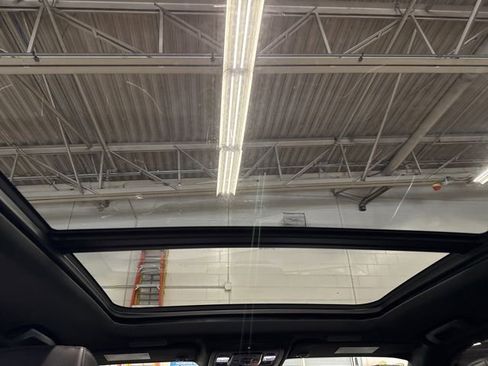 Used 2023 Cadillac Escalade Sport w/ LPO, ONYX Package AWD/4WD image 25