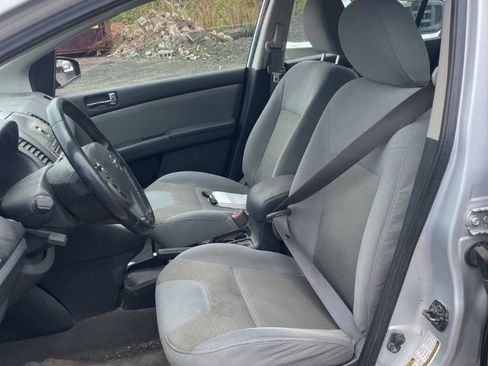 Used 2011 Nissan Sentra 2.0 SR w/ Convenience Pkg FWD image 8