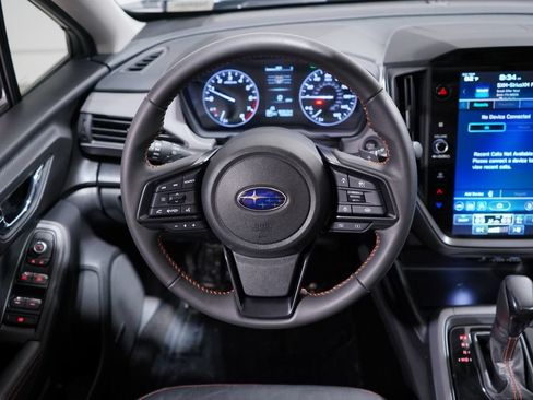 Used 2024 Subaru Crosstrek 2.5i Limited w/ Crosstrek Mirror Package AWD/4WD image 10