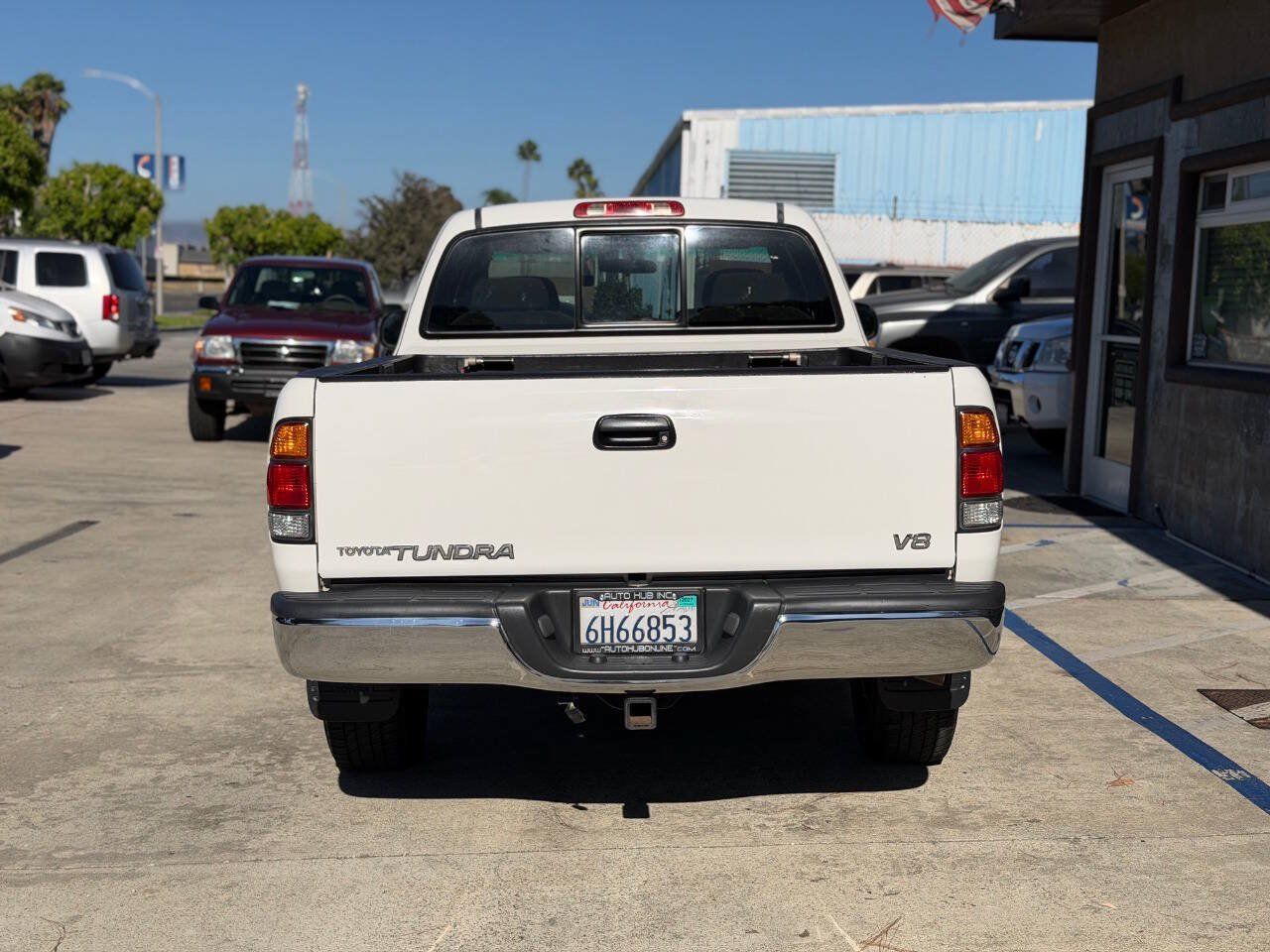 Used 2000 Toyota Tundra SR5 w/ Convenience Pkg RWD image 9