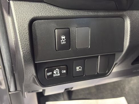 Used 2022 Toyota Tacoma SR AWD/4WD image 27