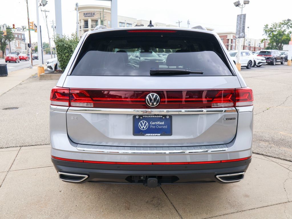 Used 2024 Volkswagen Atlas SE w/ Panoramic Sunroof Package AWD/4WD image 4
