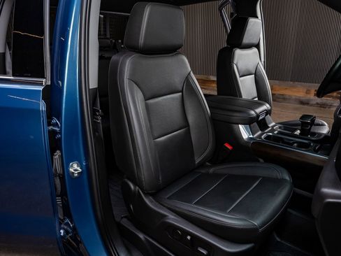 Used 2024 GMC Sierra 1500 SLT w/ SLT Premium Plus Package image 30