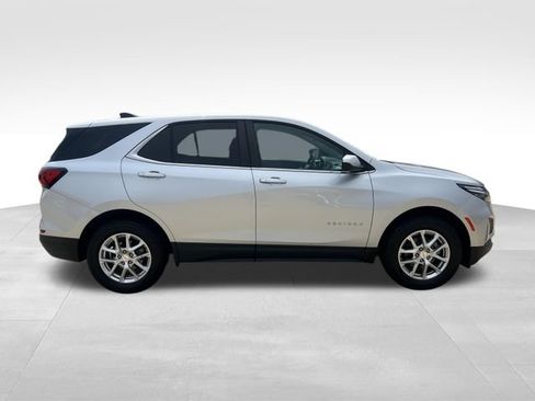 Certified 2022 Chevrolet Equinox LT AWD/4WD image 8