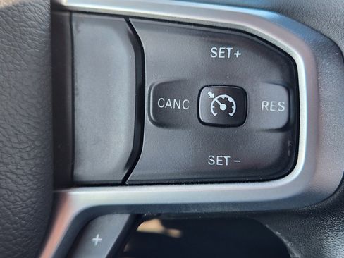 Used 2024 RAM 3500 Big Horn image 25