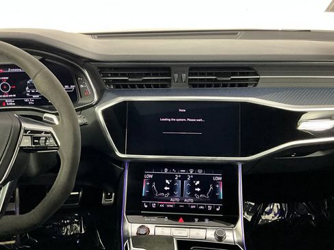 Used 2025 Audi RS 6 performance image 12