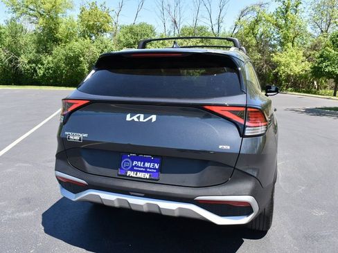 Used 2023 Kia Sportage EX AWD/4WD image 6
