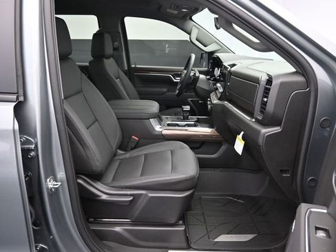 Used 2026 Chevrolet Silverado 1500 RST w/ Redline Edition image 43