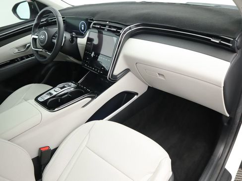 Used 2023 Hyundai Tucson Limited image 18