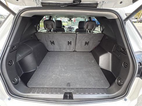 Used 2019 Chevrolet Equinox Premier image 12