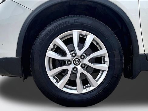 Used 2017 Nissan Rogue S AWD/4WD image 34