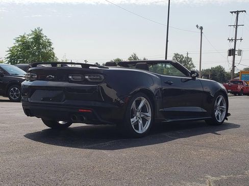 Used 2021 Chevrolet Camaro LT image 7