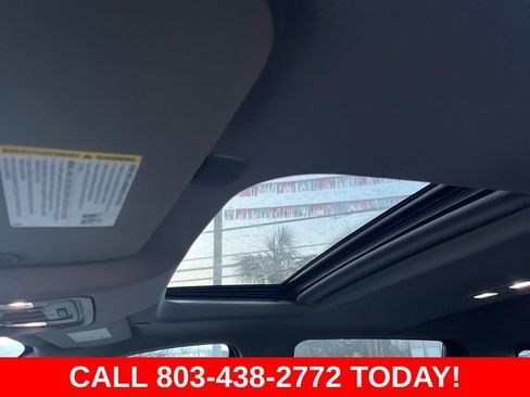 Used 2019 GMC Sierra 1500 Denali w/ Technology Package image 11