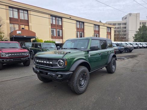 New 2025 Ford Bronco Big Bend w/ Black Diamond Package image 1