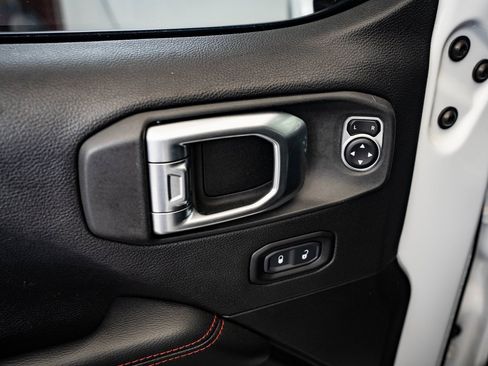 Used 2020 Jeep Wrangler Unlimited Rubicon image 26