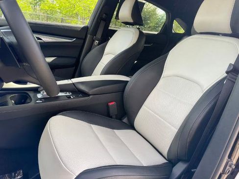 Certified 2025 INFINITI QX55 Luxe w/ Cargo Package AWD/4WD image 17