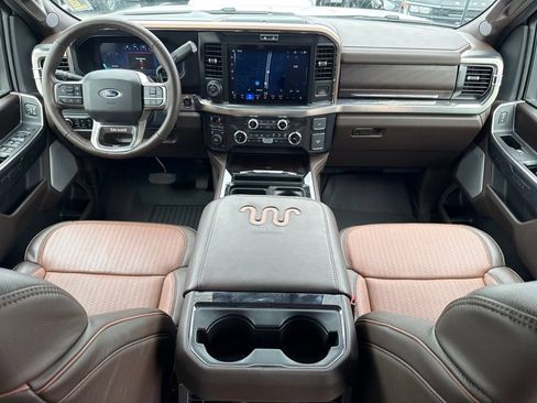 Used 2026 Ford F450 King Ranch w/ FX4 Off-Road Package AWD/4WD image 11