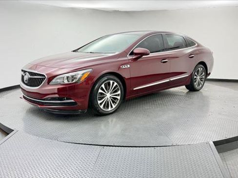 Used 2017 Buick LaCrosse Preferred FWD image 2