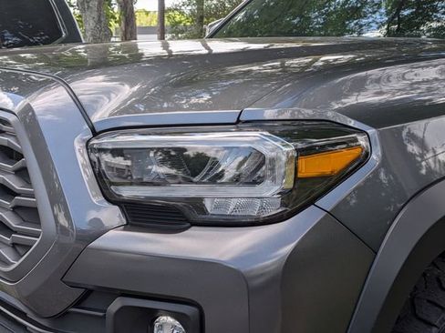 Used 2023 Toyota Tacoma TRD Off-Road w/ Advanced Technology Package AWD/4WD image 9