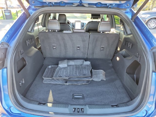 Certified 2024 Ford Edge ST-Line w/ Class II Trailer Tow Package AWD/4WD image 32