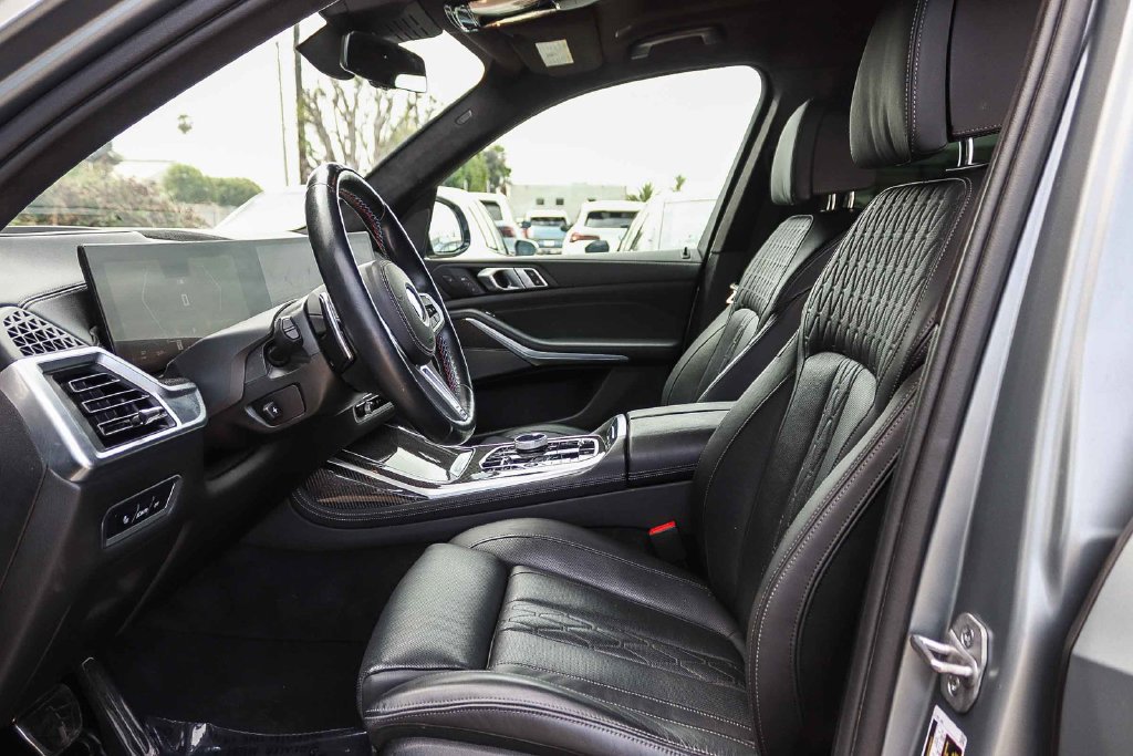 Used 2024 BMW X7 M60i w/ Executive Package AWD/4WD image 18