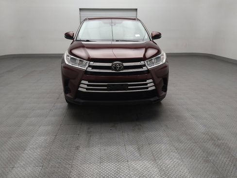 Used 2018 Toyota Highlander LE FWD image 14