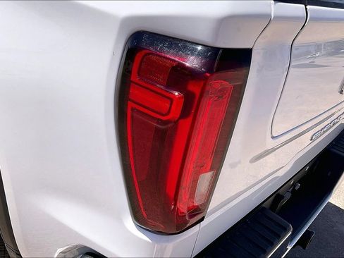 Used 2025 GMC Sierra 1500 SLT RWD image 29