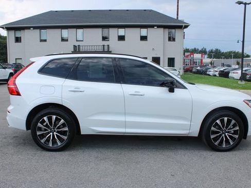 Used 2023 Volvo XC60 B5 Plus w/ Climate Package AWD/4WD image 6