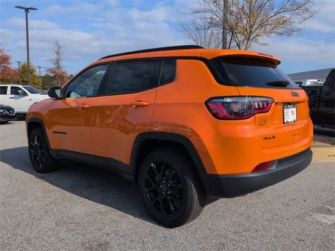 New 2026 Jeep Compass Latitude image 6