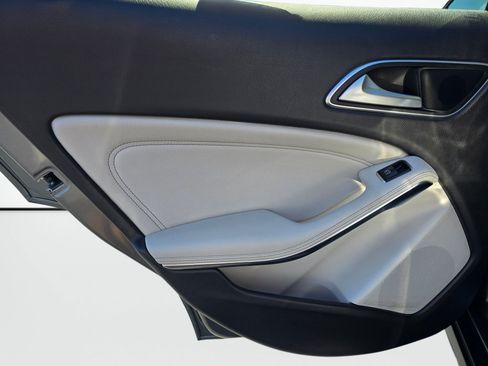 Used 2019 Mercedes-Benz GLA 250 image 20