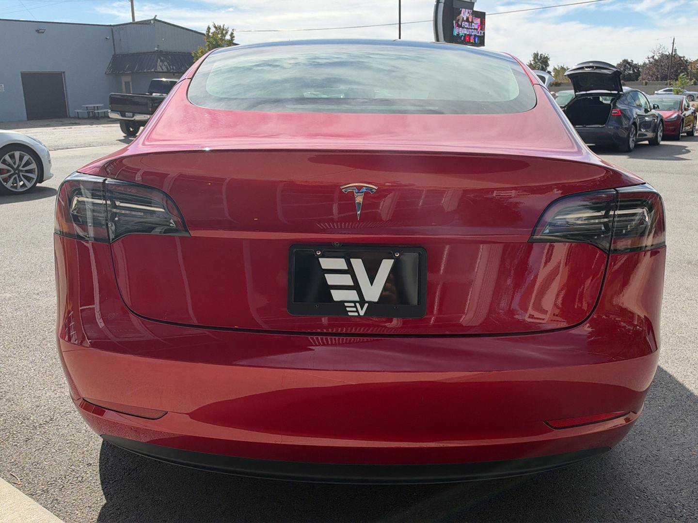 Used 2023 Tesla Model 3 Standard Range RWD image 7