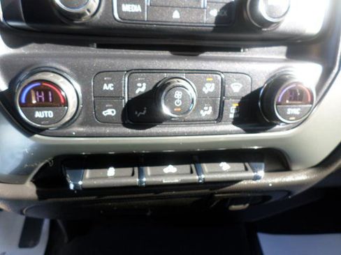 Used 2019 Chevrolet Silverado 2500 LT w/ All Star Edition image 15