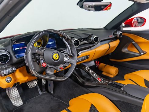 Certified 2023 Ferrari 812 GTS RWD image 28