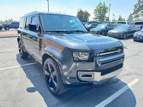 Used 2023 Land Rover Defender 130 X AWD/4WD image 7