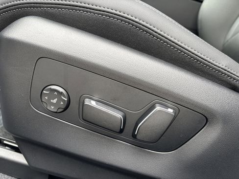 Used 2026 BMW 530i image 21