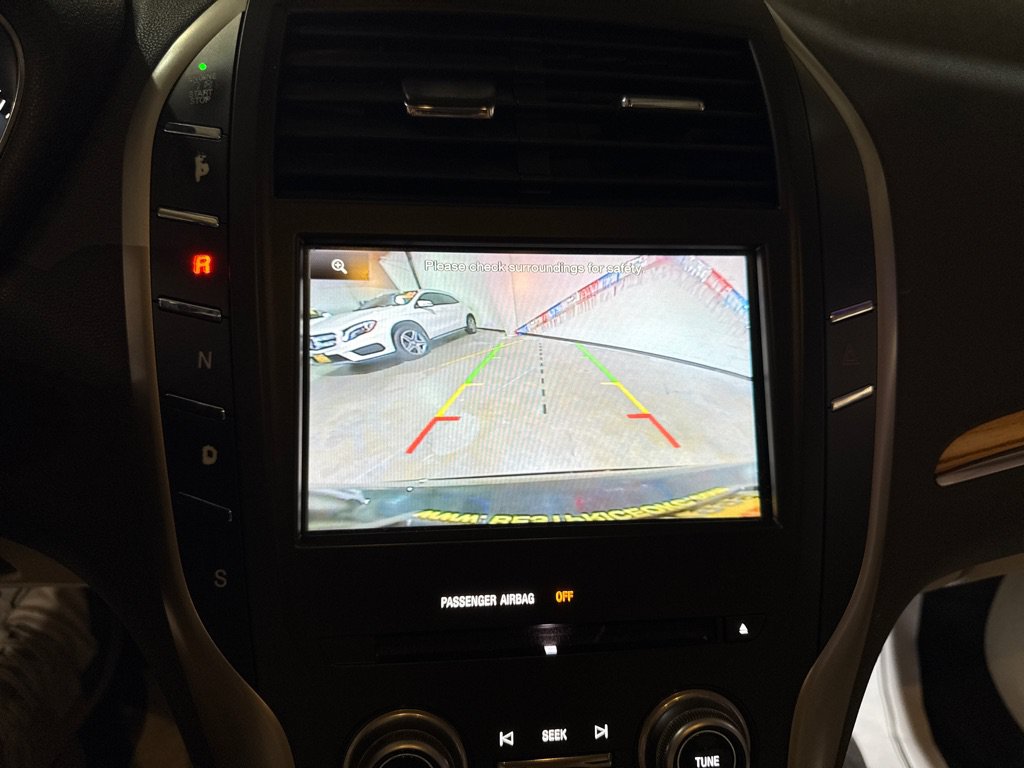 Used 2015 Lincoln MKC FWD w/ Equipment Group 101A Select image 19