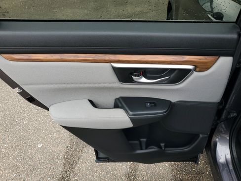 Certified 2019 Honda CR-V EX image 18